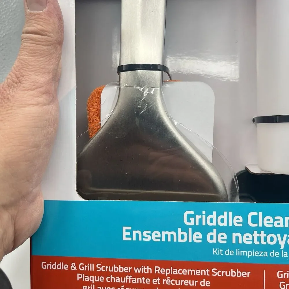 LoCo Cookers Griddle Cleaning Kit, Griddle & Grill Scrubber, Scraper, 2 bottles
